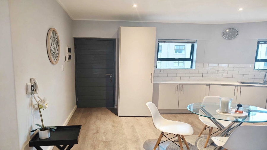 2 Bedroom Property for Sale in Rondebosch Village Western Cape